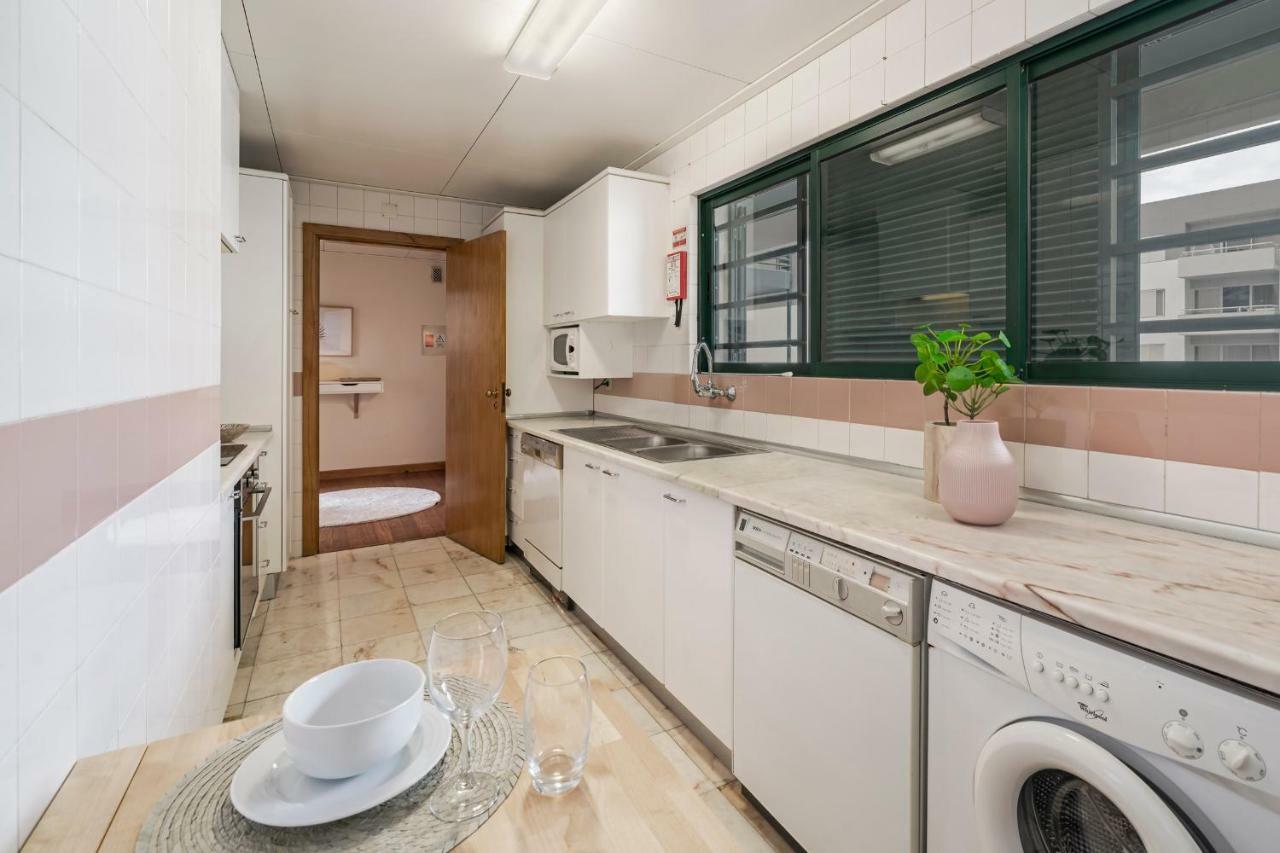 Ilheus V By An Island Apart Apartment Funchal  Bagian luar foto